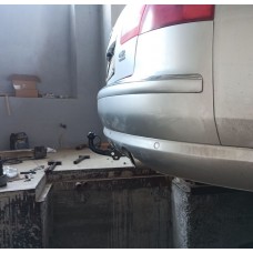 Фаркоп Audi A8 D3 (2002-2009) Автопристрій