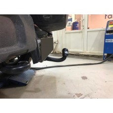 Фаркоп Jeep Wrangler (2017-2025) Steinhof. Польща. Зйомний на болтах.