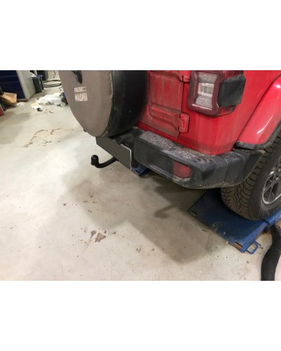 Фаркоп Jeep Wrangler (2017-2025) Steinhof. Польща. Зйомний на болтах.