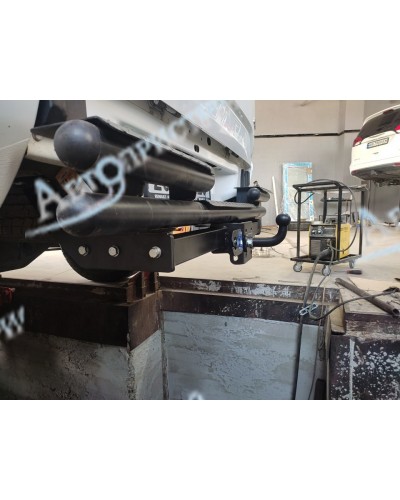 Фаркоп Nissan Navara D23 (2015-2025) Литой шар