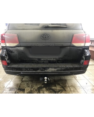 Фаркоп Lexus LX (2008-2022) под квадрат. На штатную балку