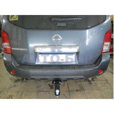 Фаркоп на Nissan Pathfinder (2005-2014) Под квадрат