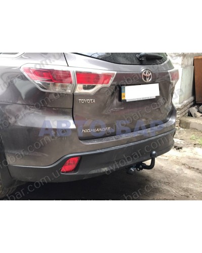 Фаркоп Toyota Highlander (2014-2019) з прихованою балкою