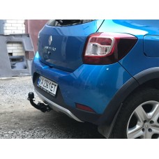 Фаркоп на Renault Sandero Stepway (c 2013--) Рено Сандеро Степвей