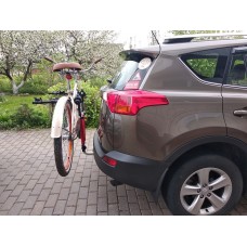 Велокріплення на фаркоп Amos Hak для трьох велосипедів