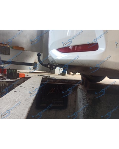 Фаркоп на Toyota Corolla E21 Sedan (2019--) Съёмный крюк