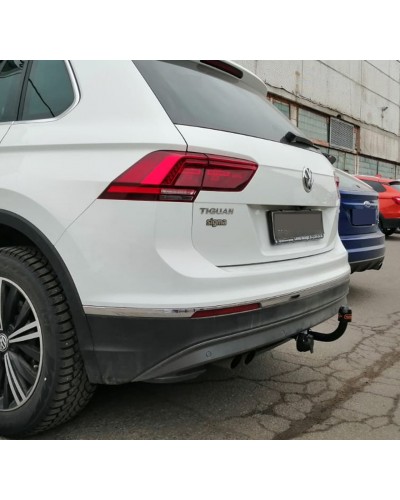 Фаркоп Volkswagen Tiguan 2 (2016-2024) так же 7 местный ALLSPACE. Съёмный крюк