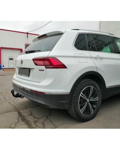 Фаркоп Volkswagen Tiguan 2 (2016-2024) так же 7 местный ALLSPACE. Съёмный крюк