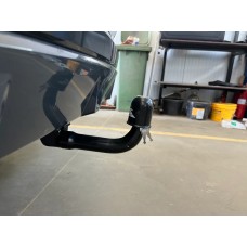 Фаркоп BMW X6 G06 \ F96 (2019-2025) Steinhof. Польша. Вертикально-сьемный автомат.