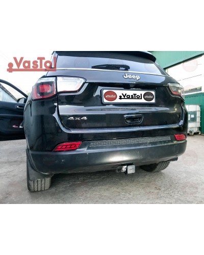 Фаркоп Jeep Compass (з 2017 --) під квадрат