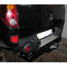 Фаркоп Mitsubishi L200 Європеєць (2005-2015) Пластиковий бампер