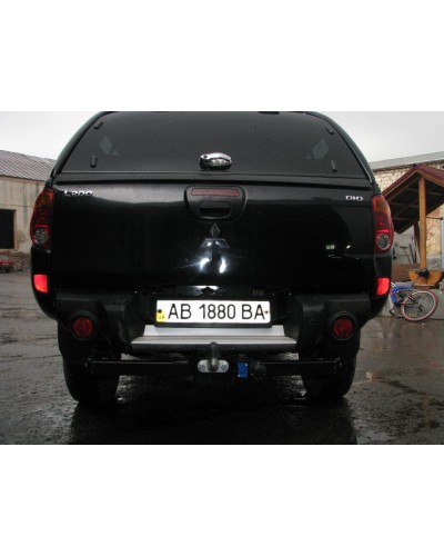 Фаркоп Mitsubishi L200 Європеєць (2005-2015) Пластиковий бампер