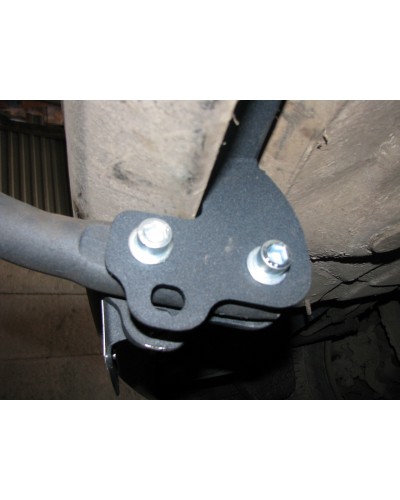 Фаркоп Toyota Auris e150 (2006-2012) Без подрезки бампера