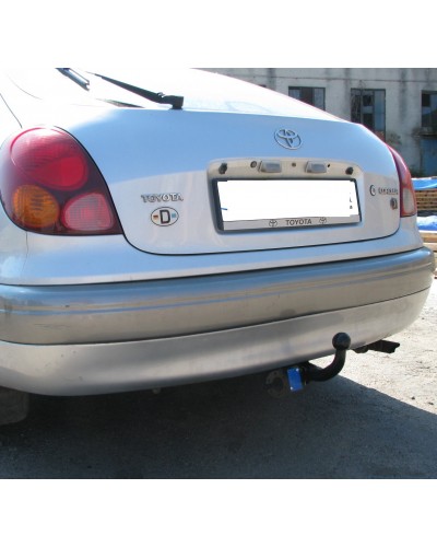 Фаркоп Toyota Corolla E11 (1997-2002) Седан \ Ліфтбек. Незйомний